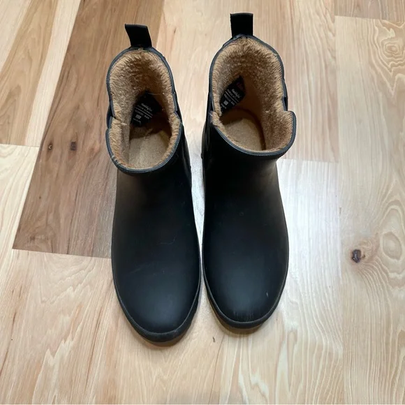 Chooka Black Rubber Ankle Rain Boots Booties size 8 - Picture 3 of 6